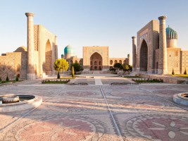 La place du Régistan : la perle architecturale d’Asie Centrale