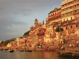 Vârânasî : les rives mystiques du Gange