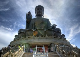 Bouddha de Tian Tan : une statue de 250 tonnes !