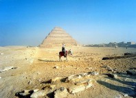 Pyramide de Djéser 