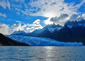 Glacier Grey : une immensité de glace à découvrir
