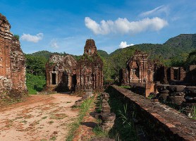 Sanctuaire de Mỹ Sơn : témoignage culturel de la civilisation Cham