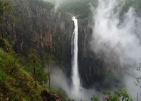 Wallaman Falls 