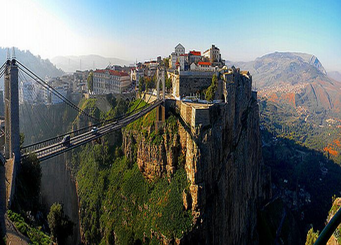 Constantine, Algérie : L'une des plus belles villes du pays !