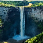 Les chutes de Kaieteur 