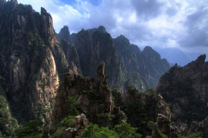Huangshan : les pics rocheux aux effets lumineux