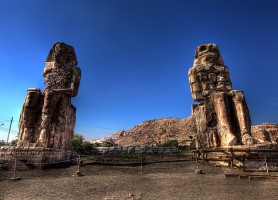 Colosses de Memnon : à la découverte des statues Goliath