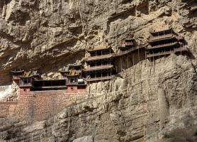 Monastère de Xuankong : le temple suspendu depuis 1400 ans