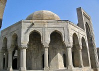 Palais des Chirvanchahs 