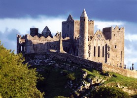 Rock of Cashel : une constellation de monuments