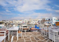 Paros 