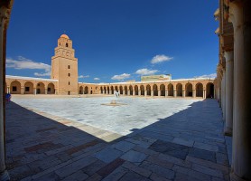 Grande Mosquée de Kairouan : un édifice forteresse
