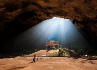 Grotte de Phraya Nakhon 
