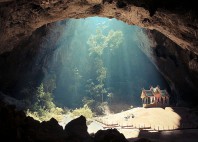Grotte de Phraya Nakhon 