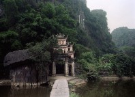 Tam Cốc 