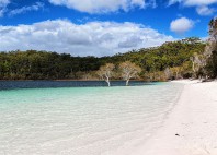 Lac McKenzie 