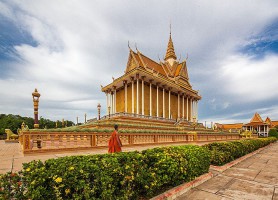 Oudong : une nécropole monumentale de la royauté
