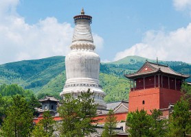 Wutaishan : découvrez la montagne aux cinq pics !