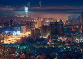 Almaty : l’hallucinante ville aux traits de jardin d’Éden