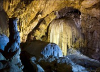 Grotte de Nouvel Athos 