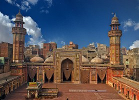 Mosquée Wazir-Khan : la plus belle mosquée de l’Extrême-Orient