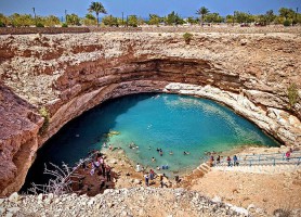 Bimmah Sinkhole : un magnifique site naturel