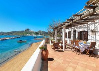 Skyros 