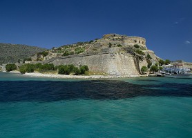 Spinalonga : l’autre visage de l’île de souffrance !