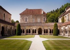Abbaye de Fontenay : la reine de la sobriété
