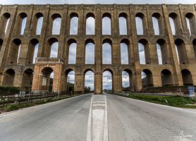 Aqueduc Carolino : un majestueux ouvrage