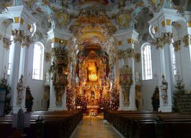 Église de Wies : église de pèlerinage du Christ flagellé