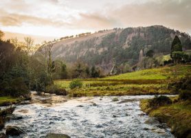 Glendalough : l’enchanteresse vallée des deux lacs