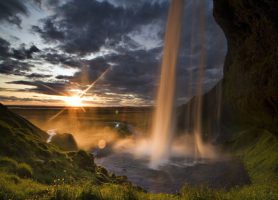 Seljalandsfoss : la vedette des chutes d’eau