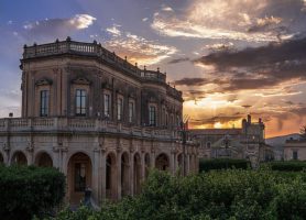 Noto : un terrain de jeu des architectes baroques