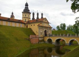 Château de Niasvij : un véritable palais verdoyant