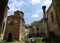 Église de la Vierge de Leviša 