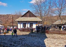 Hollókő : au cœur d’un village purement traditionnel