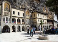 Monastère d'Ostrog 