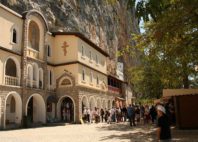 Monastère d'Ostrog 