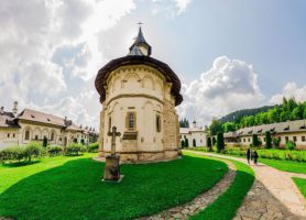 Monastères de Bucovine : découvrez ces édifices uniques