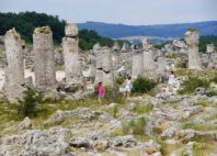Pobitite Kamani 