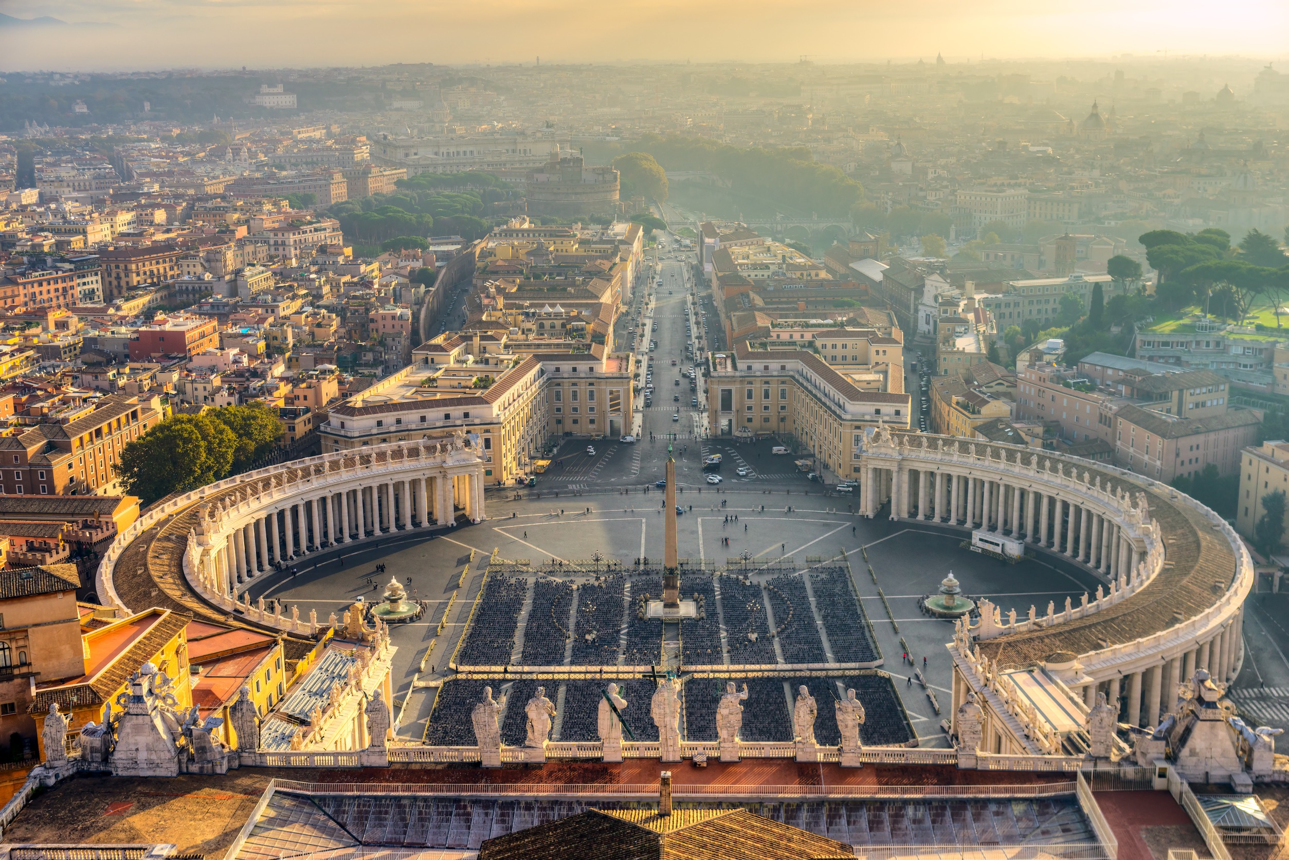 Rome, le château saint-ange, saint-pierre et vatican.italie.