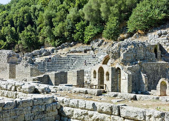 Un road trip en Albanie, entre mer et montagne